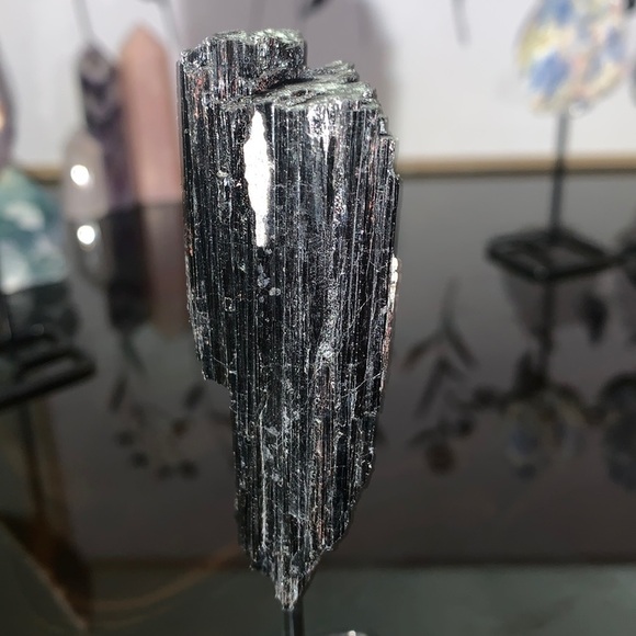 🌈 Crystal specimens- Rose Quartz, Kyanite, Clear Quartz, Sodalite, Smokey … - Picture 3 of 16